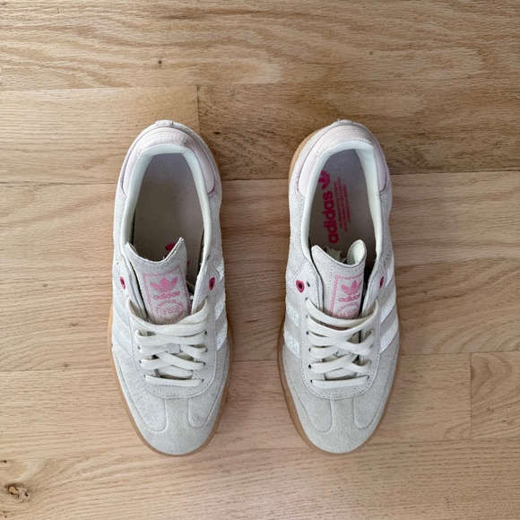 Adidas Sambae Heart Sneakers, size 8.5 - Picture 5 of 10